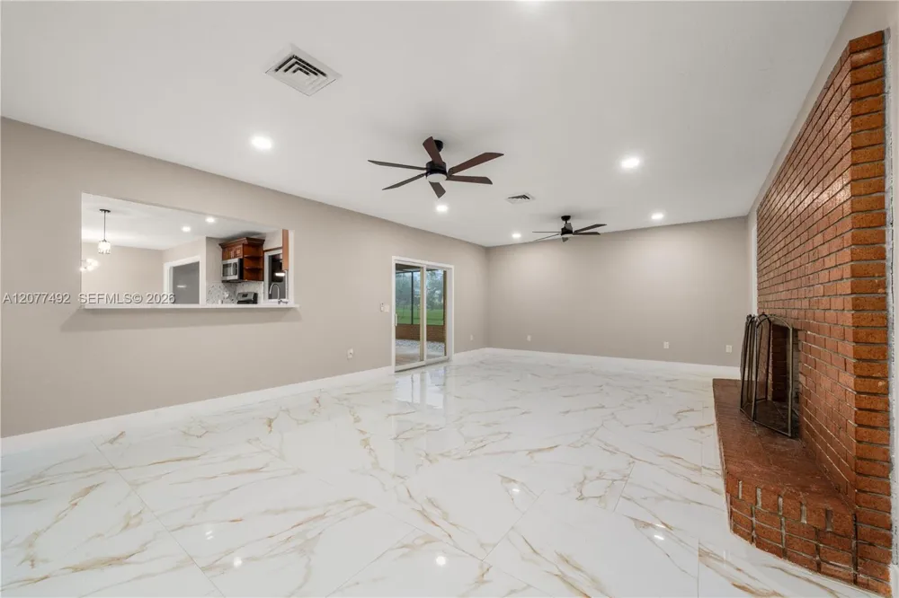 1050 knollwood Cir Other City - In The State Of Florida, FL 33873
