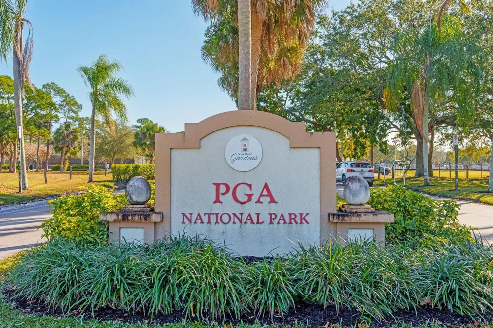 271 Cypress Point Drive Palm Beach Gardens, FL 33418