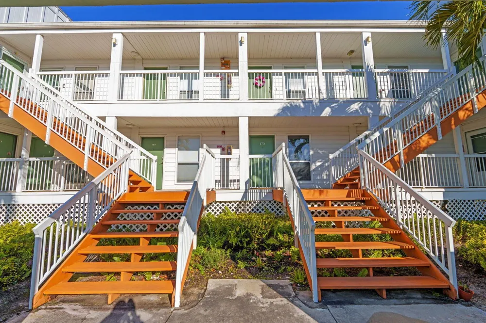 271 Cypress Point Drive Palm Beach Gardens, FL 33418