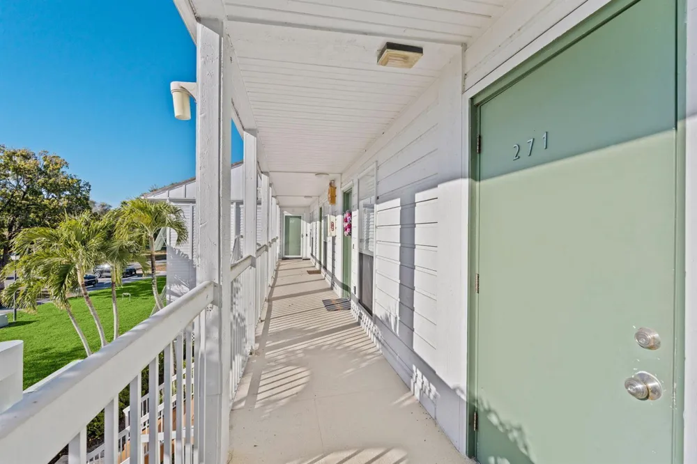 271 Cypress Point Drive Palm Beach Gardens, FL 33418