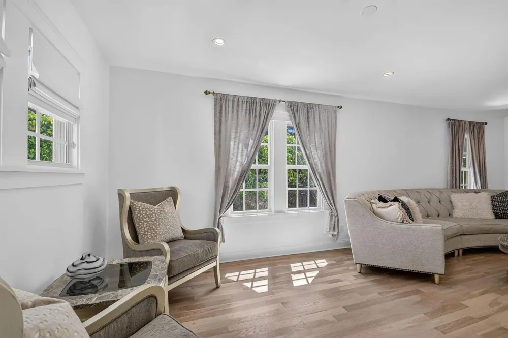 807 Ardmore Road West Palm Beach, FL 33401