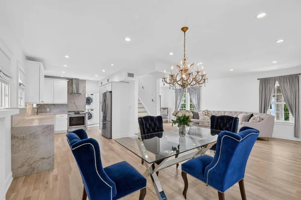 807 Ardmore Road West Palm Beach, FL 33401