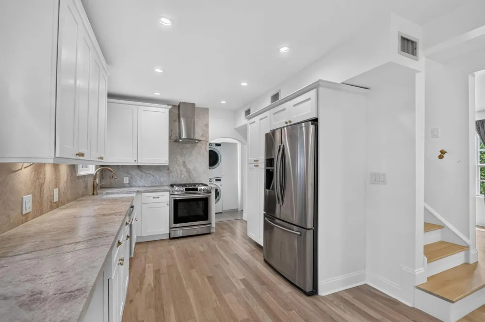 807 Ardmore Road West Palm Beach, FL 33401
