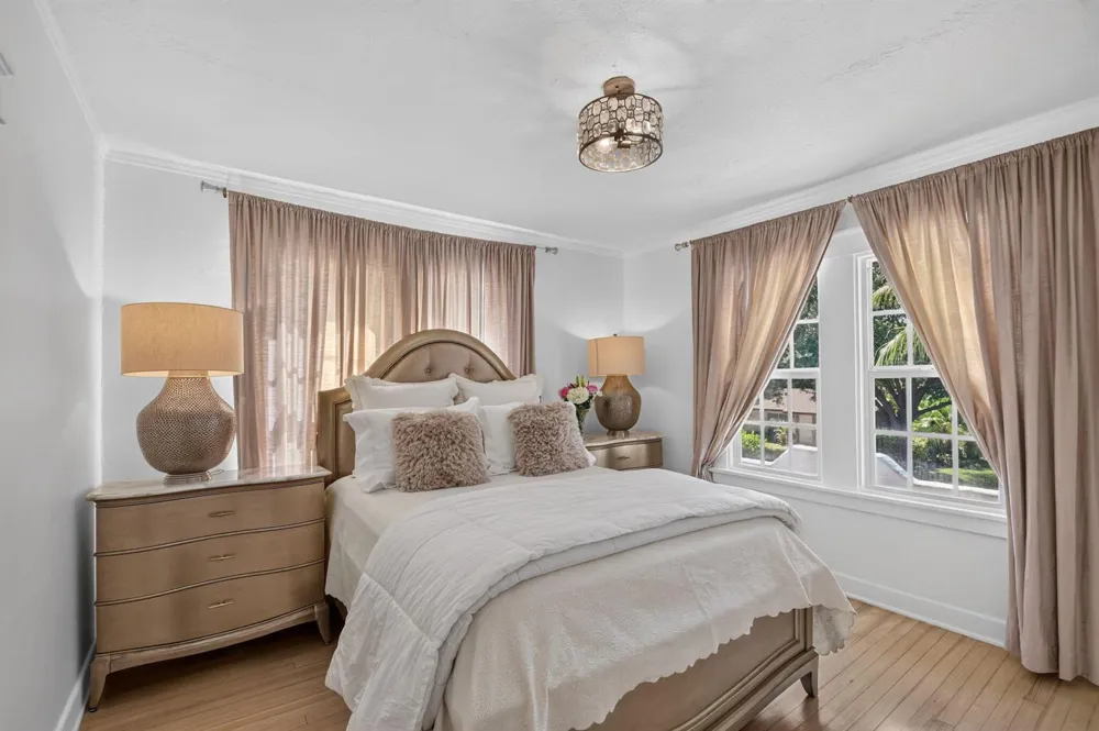 807 Ardmore Road West Palm Beach, FL 33401