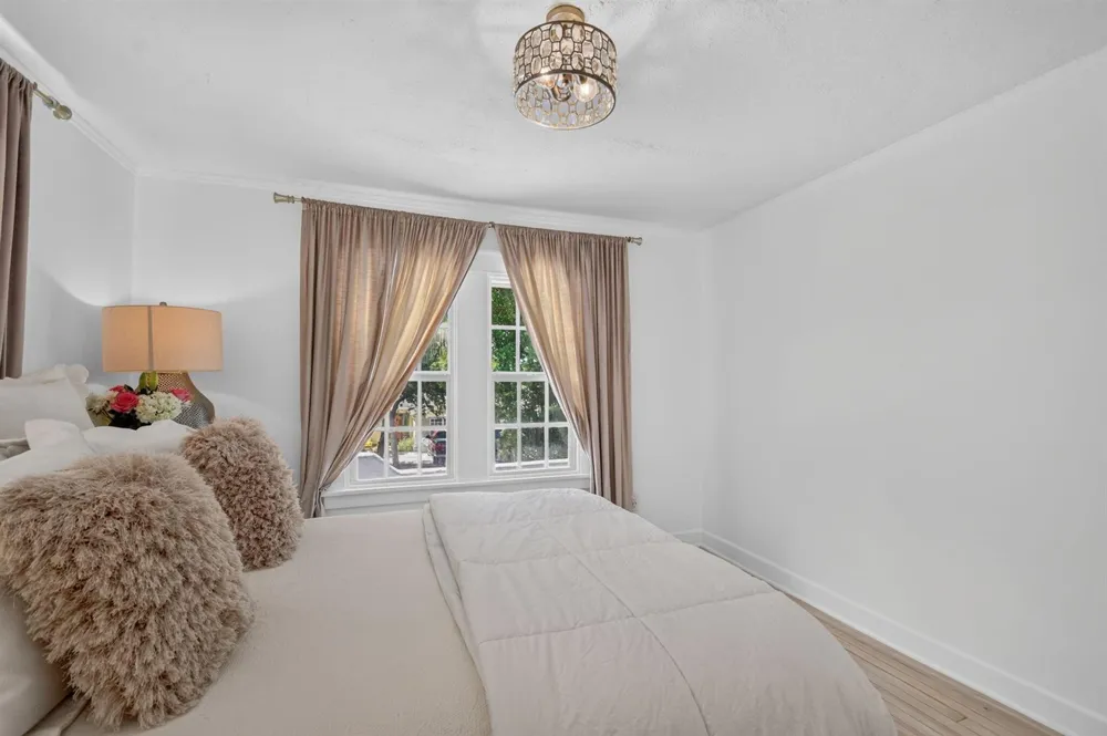 807 Ardmore Road West Palm Beach, FL 33401