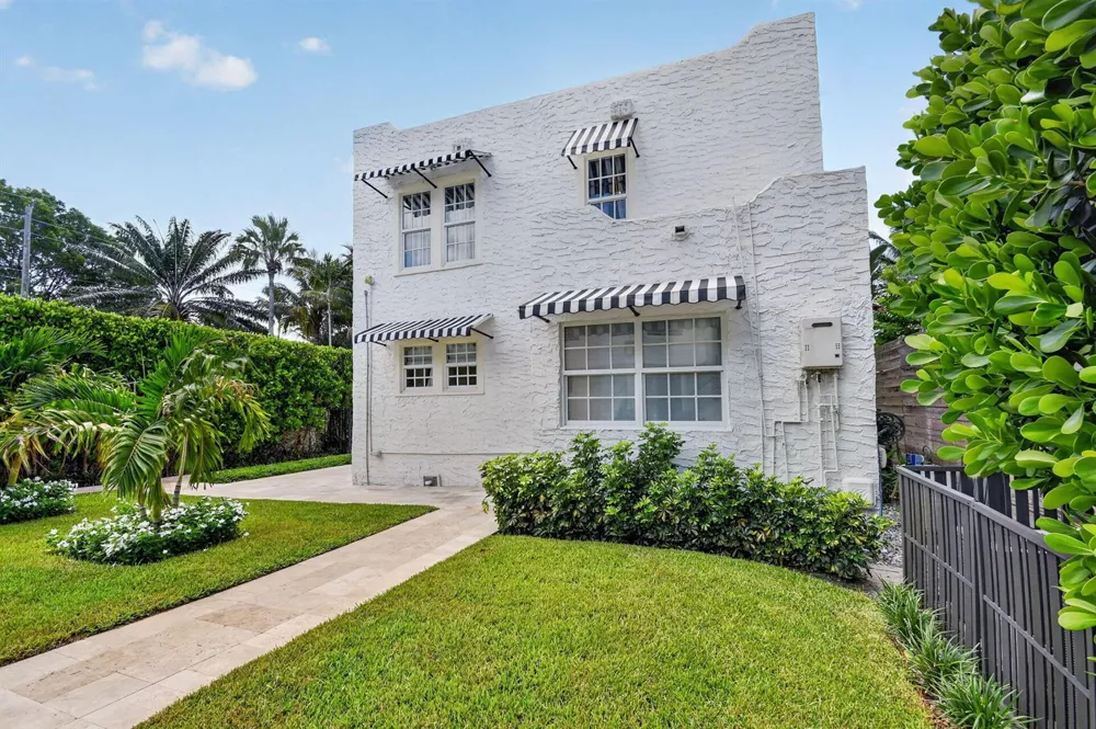 807 Ardmore Road West Palm Beach, FL 33401