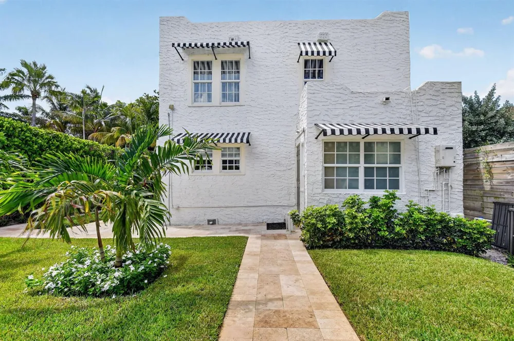 807 Ardmore Road West Palm Beach, FL 33401