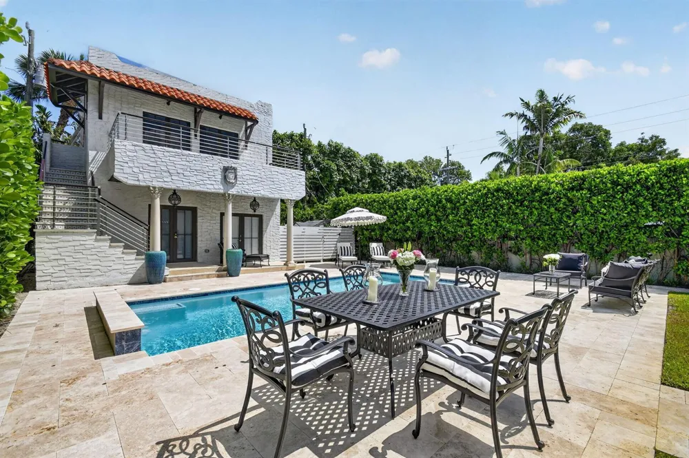 807 Ardmore Road West Palm Beach, FL 33401
