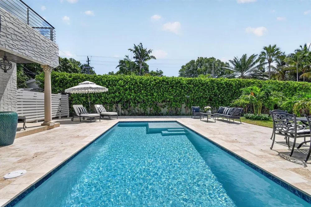 807 Ardmore Road West Palm Beach, FL 33401
