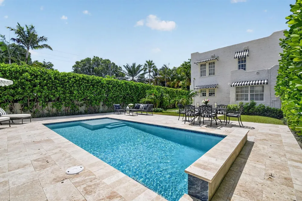 807 Ardmore Road West Palm Beach, FL 33401