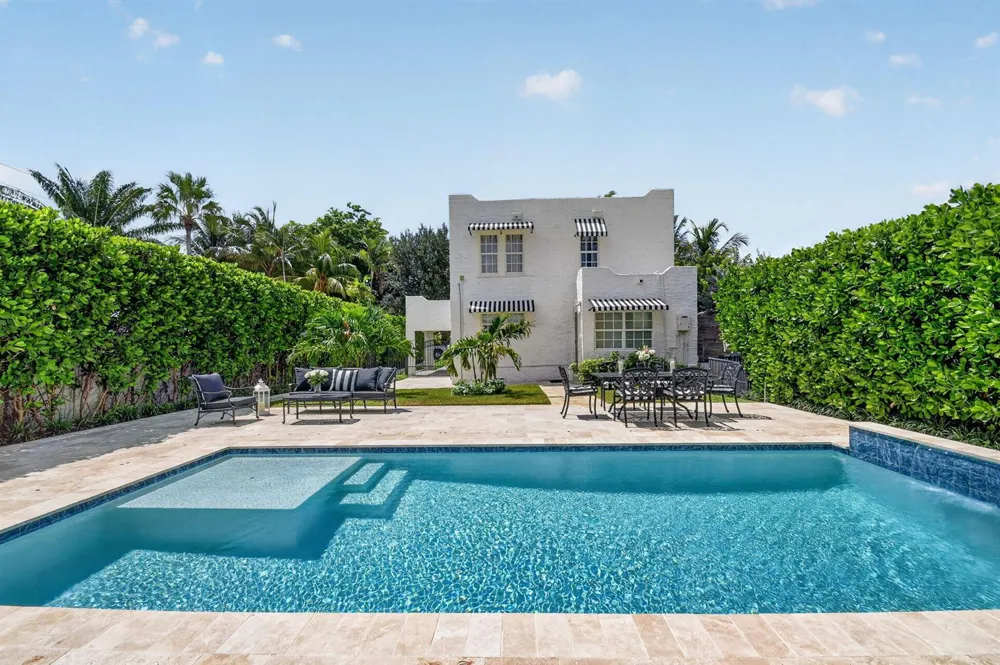 807 Ardmore Road West Palm Beach, FL 33401