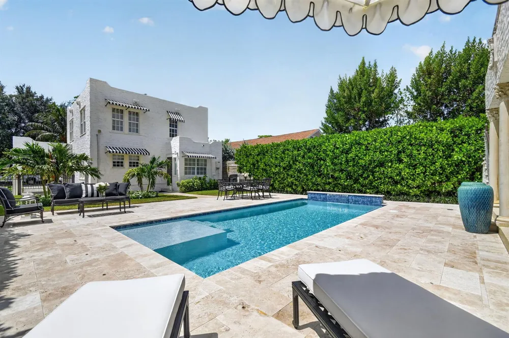 807 Ardmore Road West Palm Beach, FL 33401