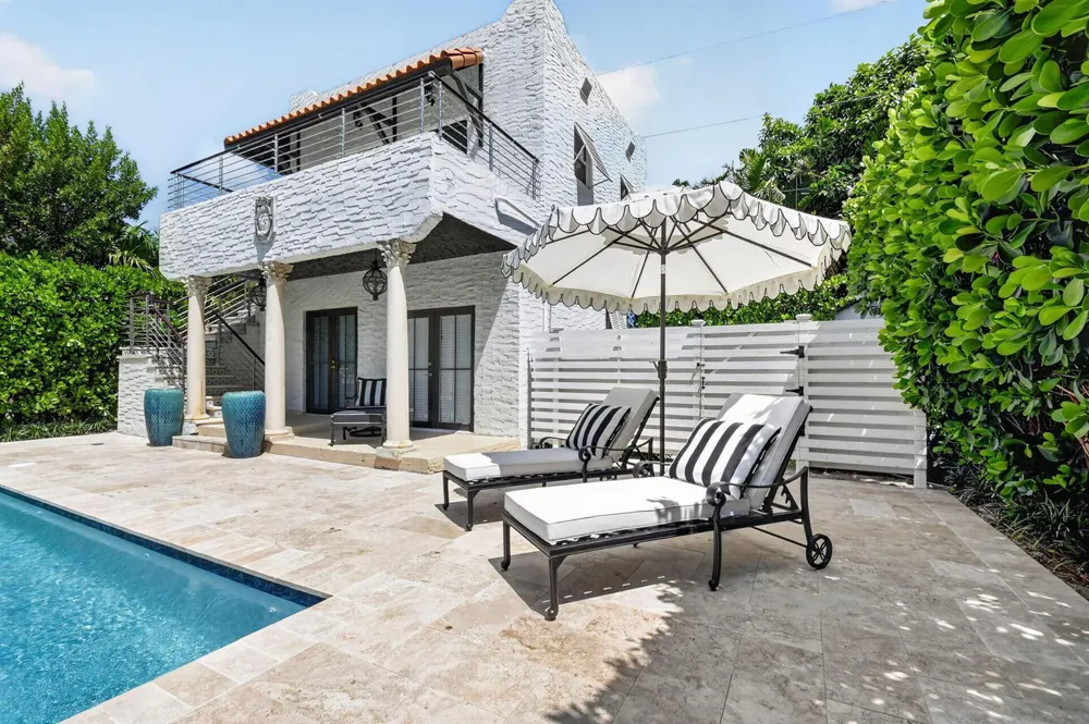 807 Ardmore Road West Palm Beach, FL 33401
