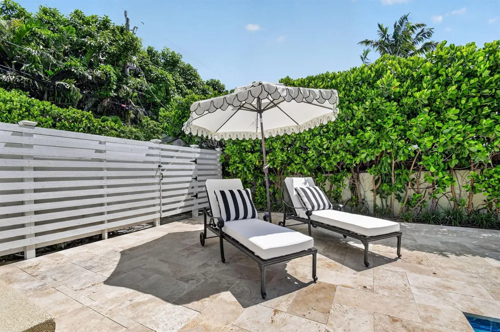 807 Ardmore Road West Palm Beach, FL 33401