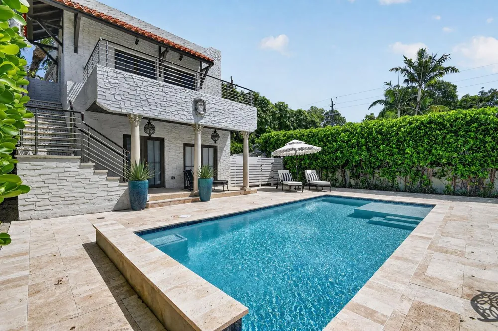 807 Ardmore Road West Palm Beach, FL 33401