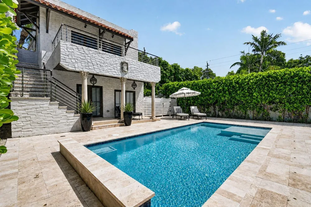 807 Ardmore Road West Palm Beach, FL 33401