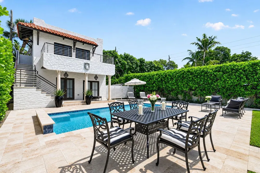 807 Ardmore Road West Palm Beach, FL 33401