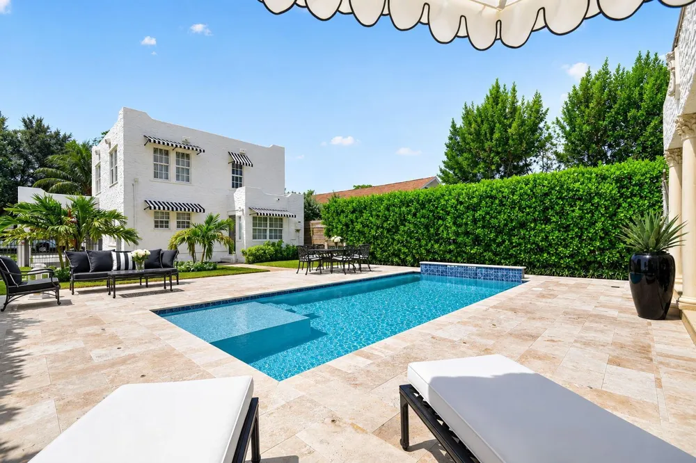807 Ardmore Road West Palm Beach, FL 33401