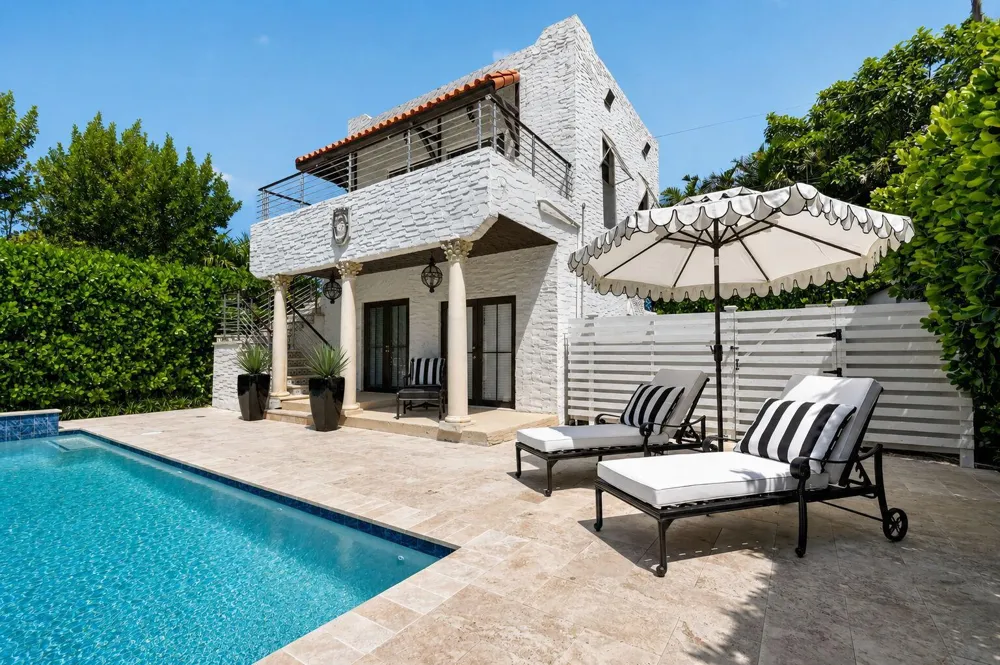 807 Ardmore Road West Palm Beach, FL 33401