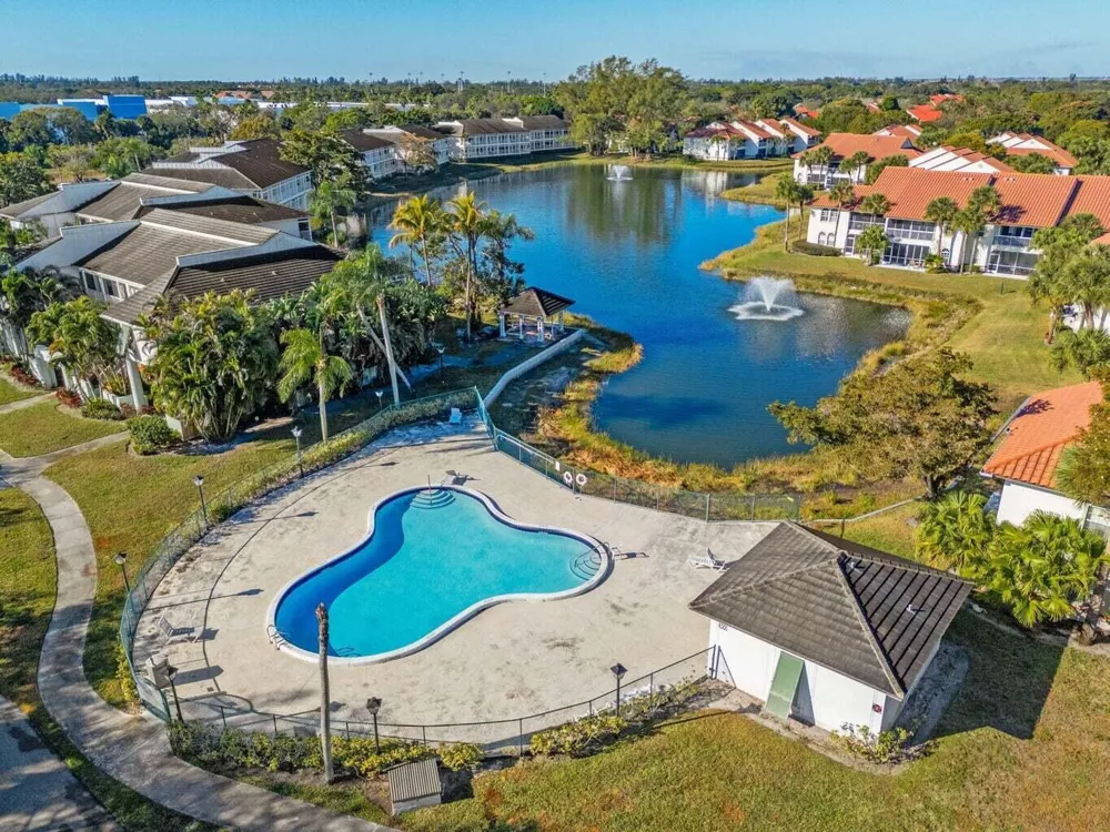 286 Cypress Point Drive Palm Beach Gardens, FL 33418