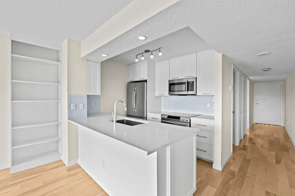 286 Cypress Point Drive Palm Beach Gardens, FL 33418