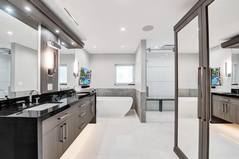2601 NE 29TH STREET Fort Lauderdale, FL 33306