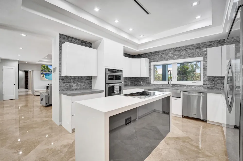 2601 NE 29TH STREET Fort Lauderdale, FL 33306
