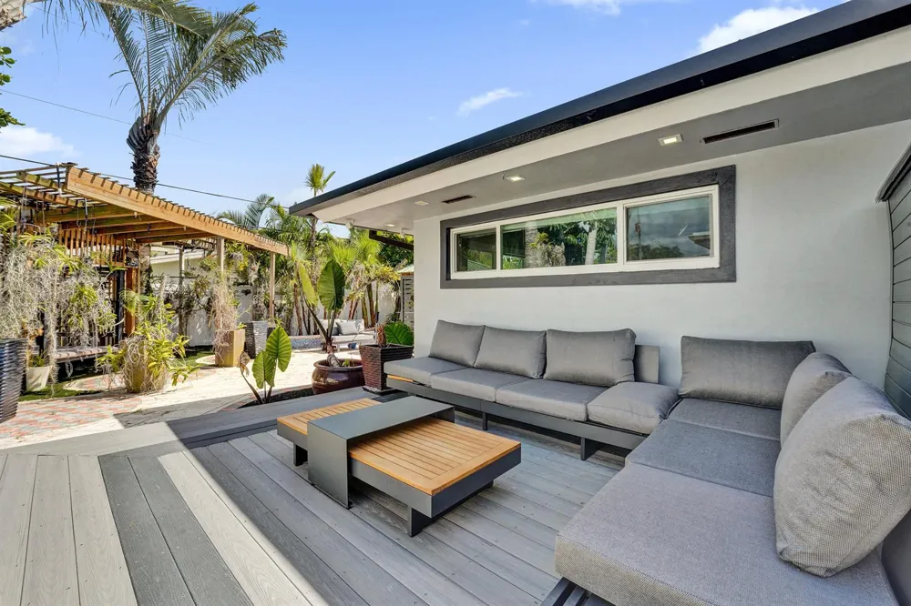 2601 NE 29TH STREET Fort Lauderdale, FL 33306