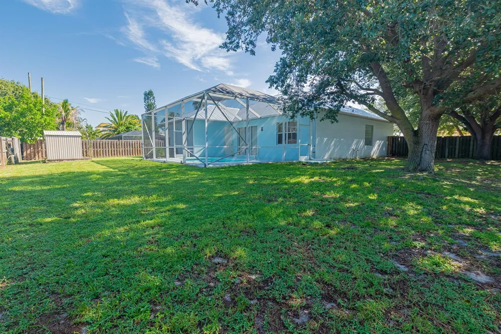 2742 SW Slade Place Port St. Lucie, FL 34953