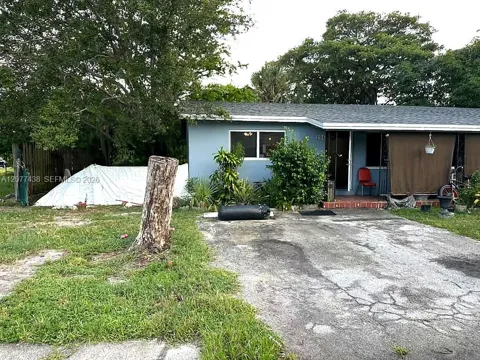204 NW 8th Ave #2