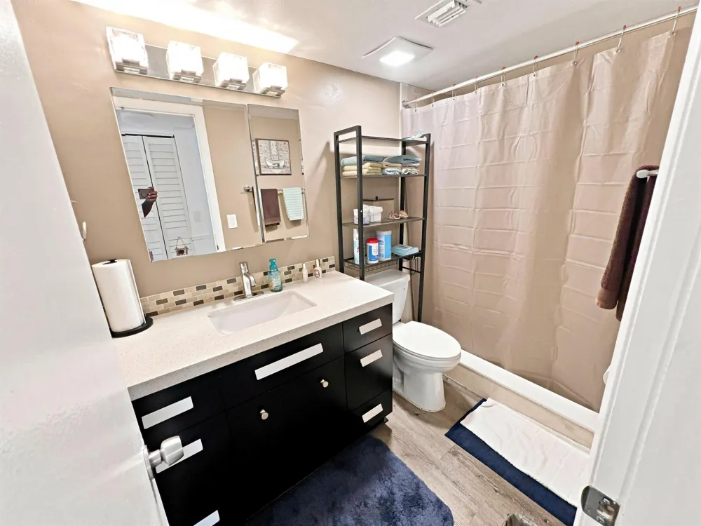 6575 W Oakland Park Boulevard #101 Lauderhill, FL 33313