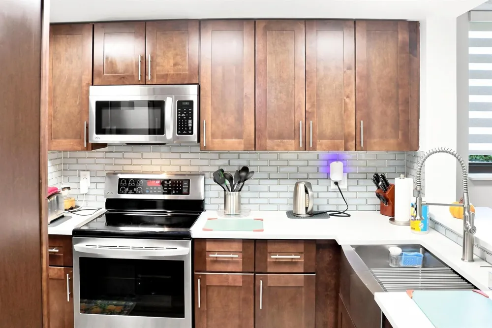 6575 W Oakland Park Boulevard #101 Lauderhill, FL 33313
