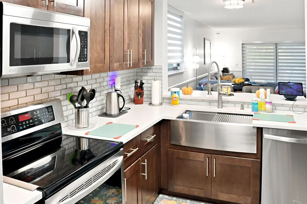 6575 W Oakland Park Boulevard #101 Lauderhill, FL 33313
