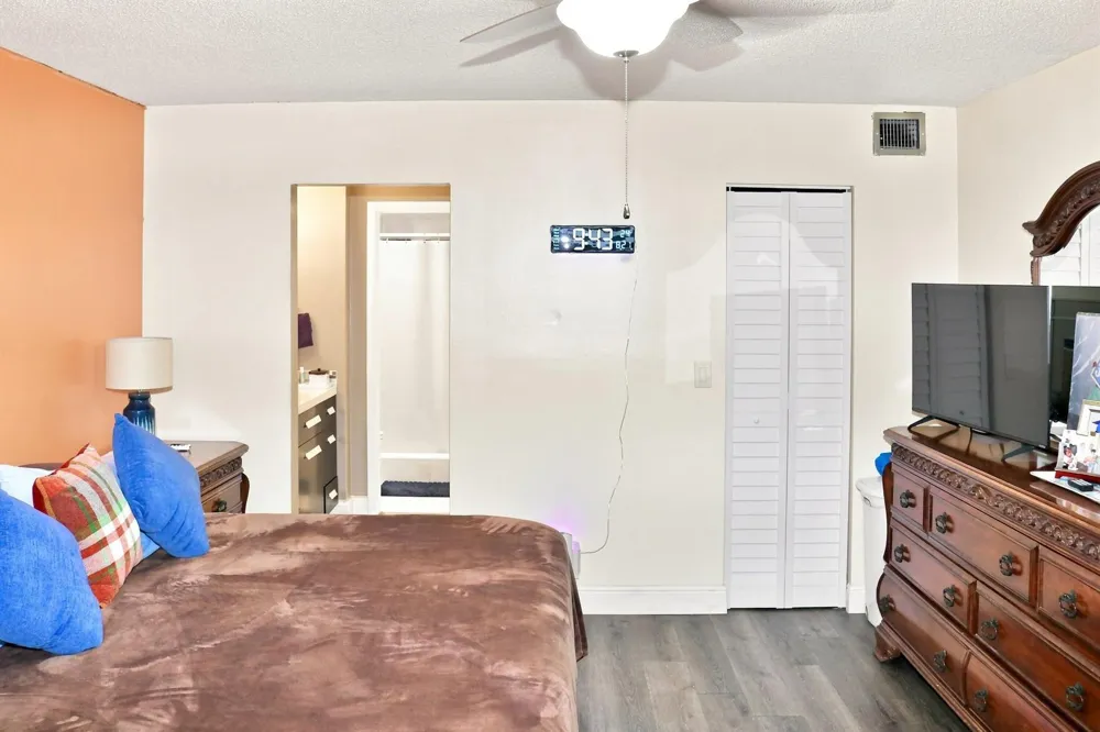 6575 W Oakland Park Boulevard #101 Lauderhill, FL 33313
