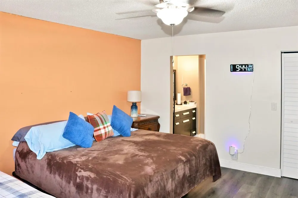 6575 W Oakland Park Boulevard #101 Lauderhill, FL 33313