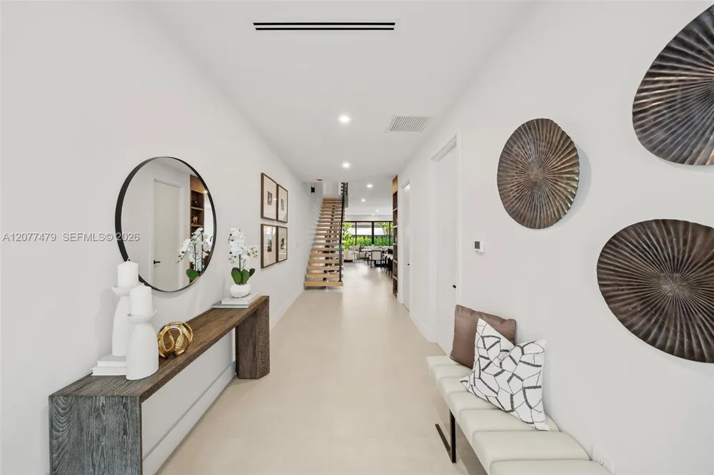 1433 SW 20th St Miami, FL 33145