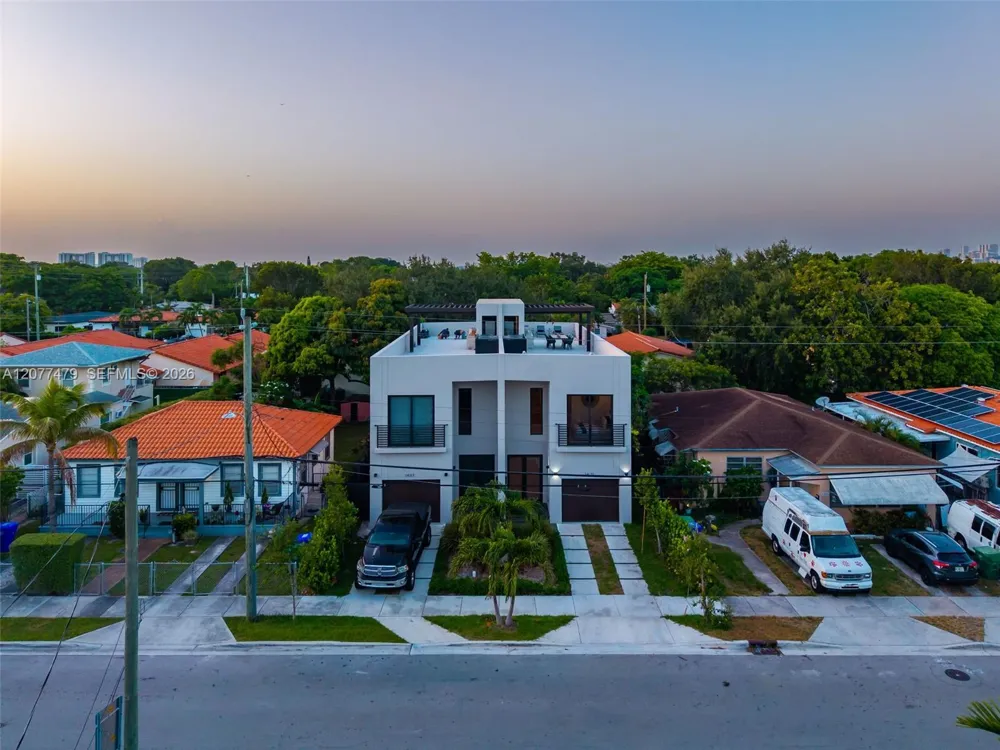 1433 SW 20th St Miami, FL 33145