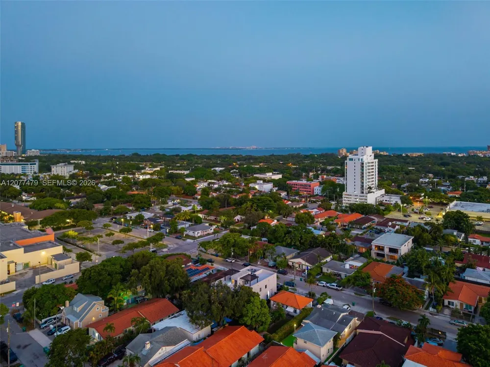 1433 SW 20th St Miami, FL 33145