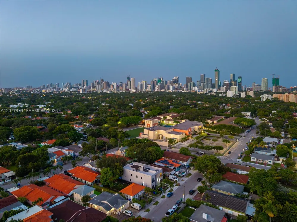 1433 SW 20th St Miami, FL 33145
