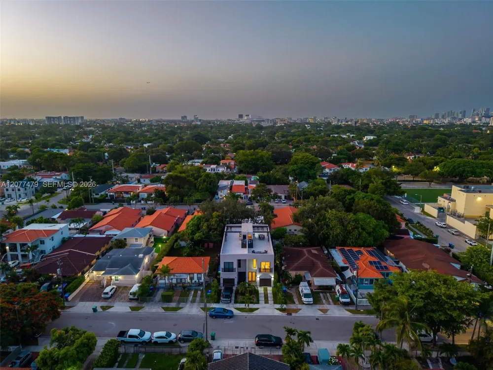 1433 SW 20th St Miami, FL 33145