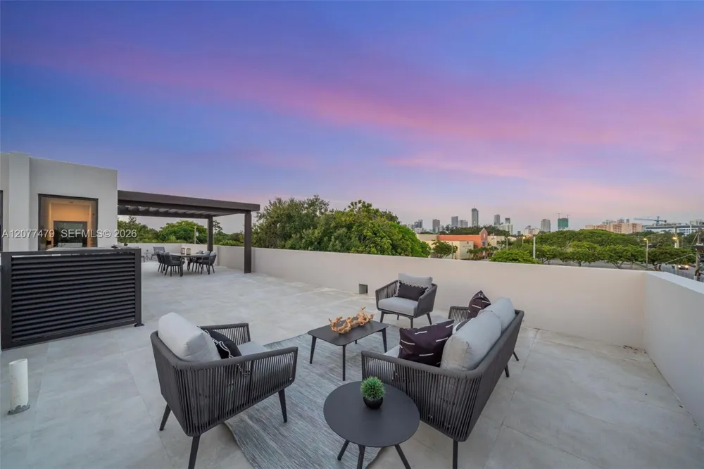 1433 SW 20th St Miami, FL 33145