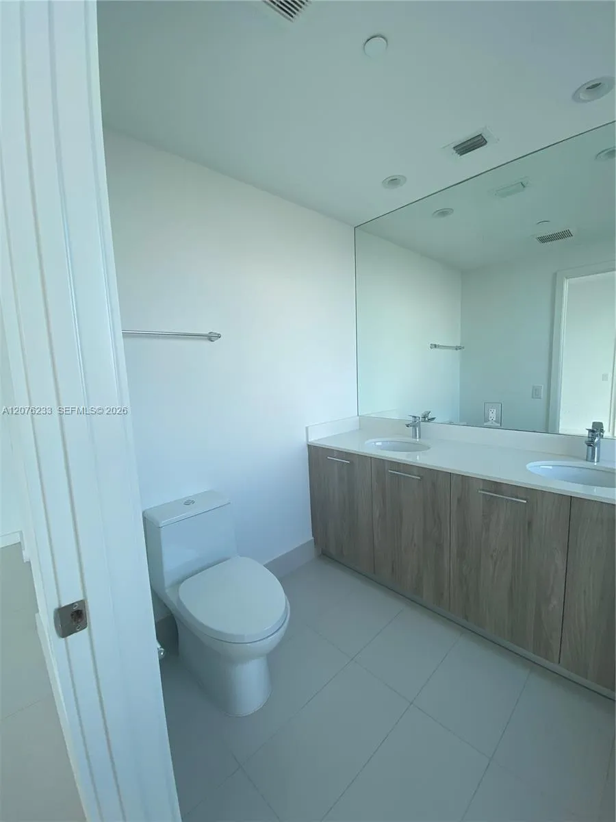501 NE 31st St #2509 Miami, FL 33137