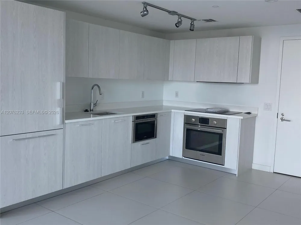 501 NE 31st St #2509 Miami, FL 33137