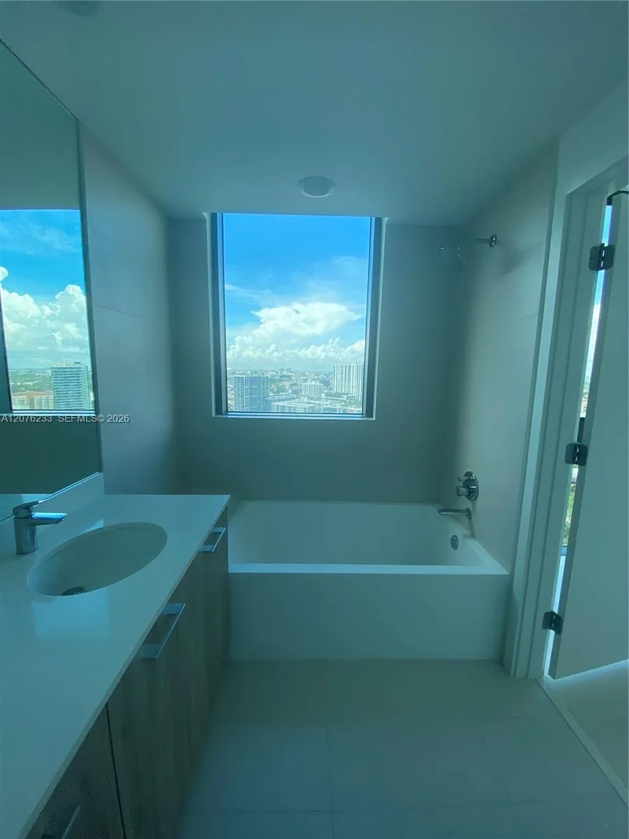 501 NE 31st St #2509 Miami, FL 33137