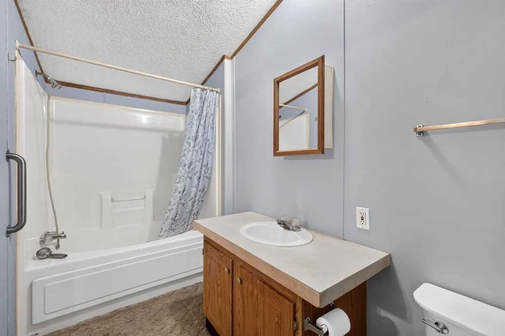 9455 E Lane Drive Grant Township, MI 49437
