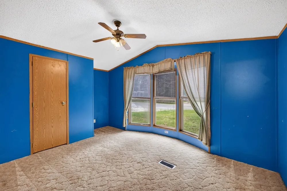 9455 E Lane Drive Grant Township, MI 49437