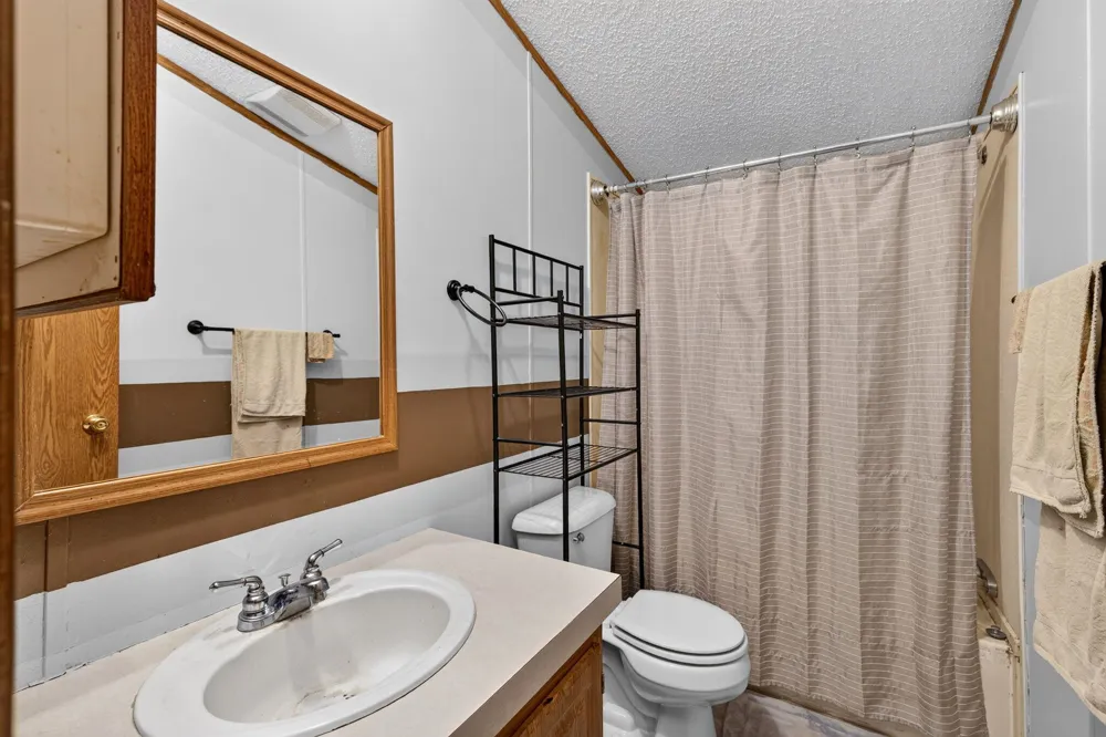 9455 E Lane Drive Grant Township, MI 49437