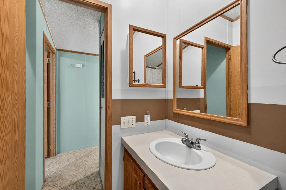 9455 E Lane Drive Grant Township, MI 49437