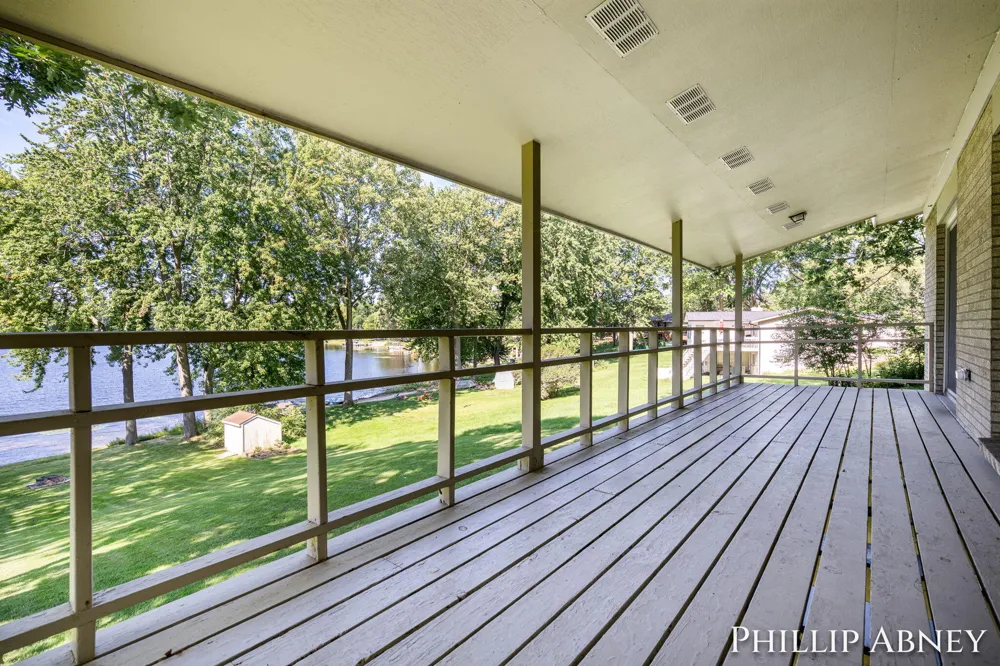 8391 Cowan Lake Drive NE Grattan Township, MI 49341