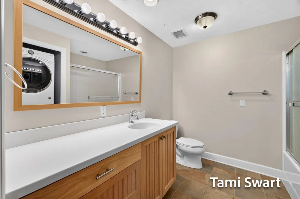 917 W Savidge Street #16 Spring Lake Village, MI 49456